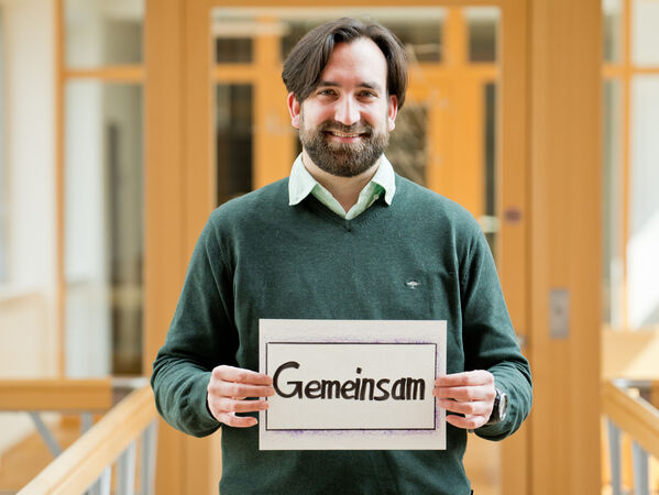 GLS-Nachhaltigkeitsbericht-2022-Gemeinsam.jpg